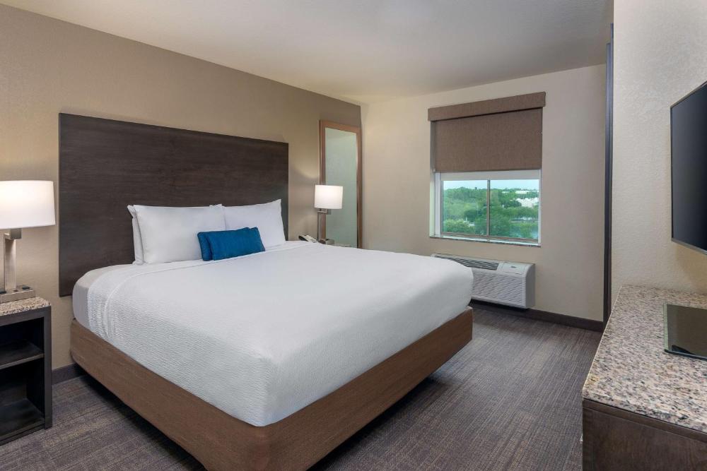 King Room interior